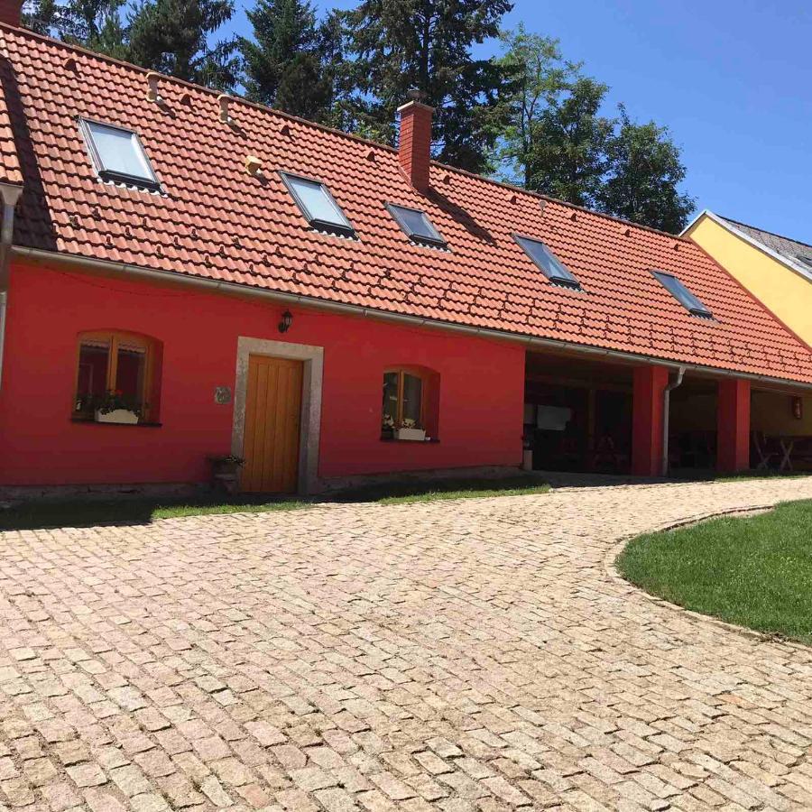 Kypruv Mlyn Villa Knínice Exterior foto